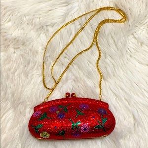 💥FLASH SALE💥 Vintage kiss lock crystal crossbody